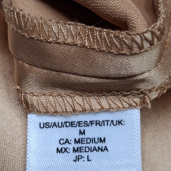 Designer Making The Cut Satin Midi Dress    Size M - Picture 9 of 14